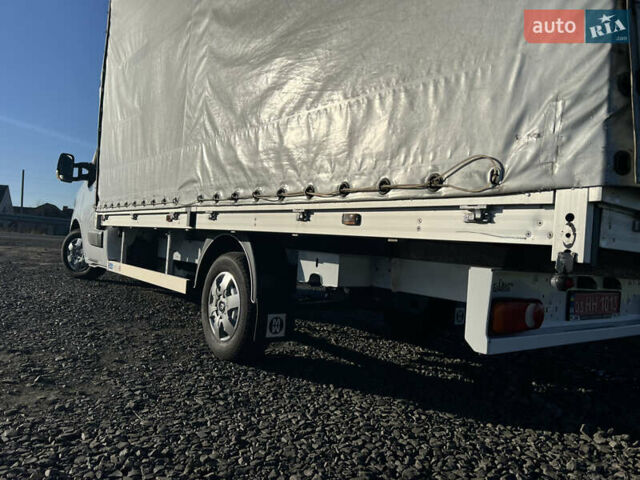 Белый Рено Мастер, объемом двигателя 2.3 л и пробегом 170 тыс. км за 19900 $, фото 11 на Automoto.ua