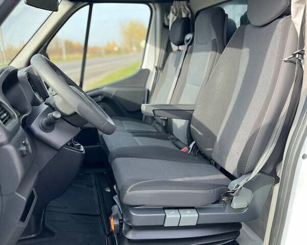 Білий Рено Мастєр, об'ємом двигуна 2.3 л та пробігом 168 тис. км за 21500 $, фото 20 на Automoto.ua