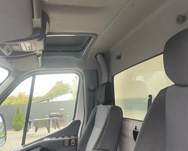 Рено Мастєр 2022 у Ковель на Automoto.ua Білий Рено Мастєр, об'ємом двигуна 2.3 л та пробігом 260 тис. км за 20300 $, фото 28 на Automoto.ua