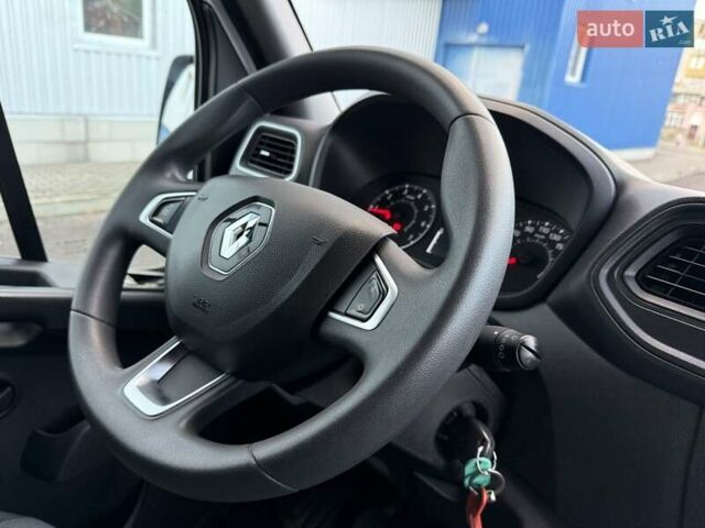 Білий Рено Мастєр, об'ємом двигуна 2.3 л та пробігом 290 тис. км за 21999 $, фото 7 на Automoto.ua