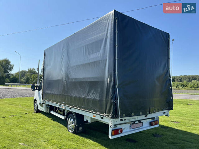 Белый Рено Мастер, объемом двигателя 2.3 л и пробегом 225 тыс. км за 21550 $, фото 13 на Automoto.ua