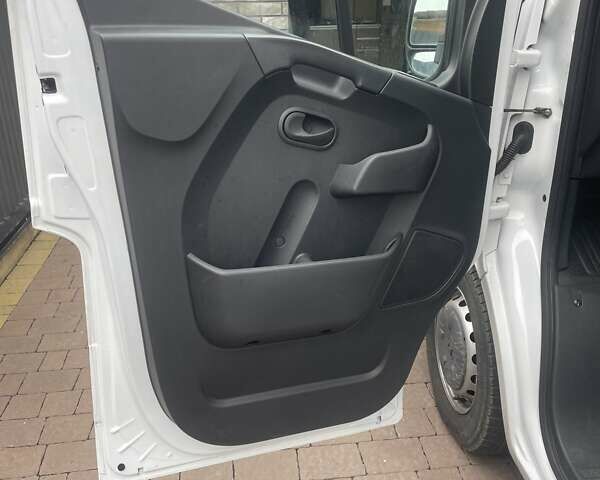 Рено Мастєр 2022 у Ковель на Automoto.ua Білий Рено Мастєр, об'ємом двигуна 2.3 л та пробігом 260 тис. км за 20300 $, фото 17 на Automoto.ua