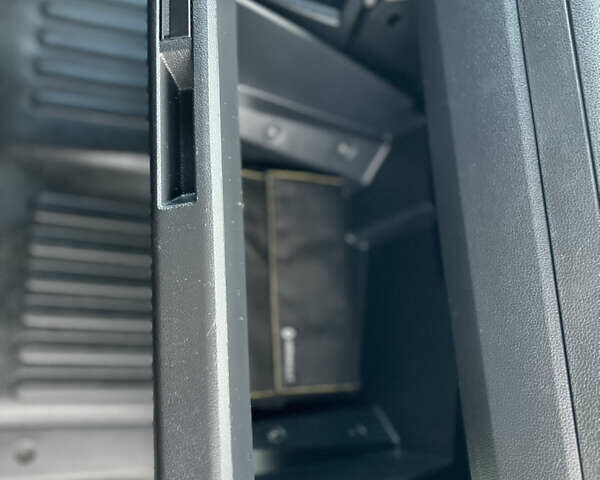 Белый Рено Мастер, объемом двигателя 2.3 л и пробегом 210 тыс. км за 22500 $, фото 22 на Automoto.ua