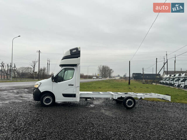 Белый Рено Мастер, объемом двигателя 2.3 л и пробегом 171 тыс. км за 17900 $, фото 8 на Automoto.ua