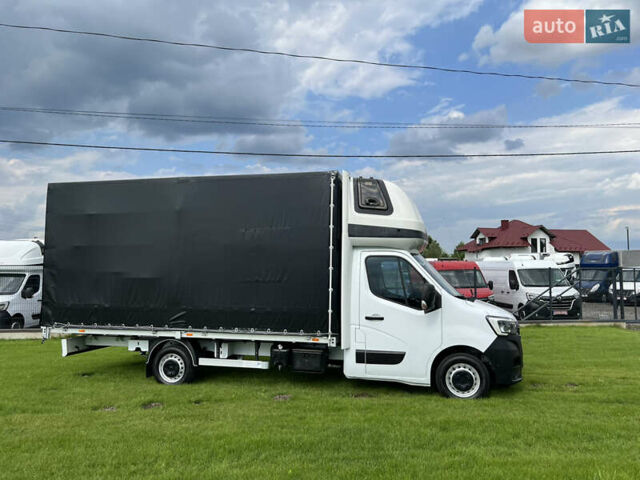 Белый Рено Мастер, объемом двигателя 2.3 л и пробегом 210 тыс. км за 22200 $, фото 3 на Automoto.ua