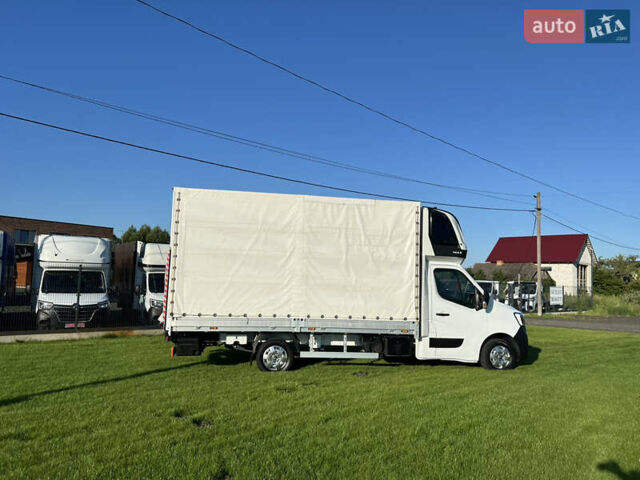 Белый Рено Мастер, объемом двигателя 2.3 л и пробегом 155 тыс. км за 22700 $, фото 4 на Automoto.ua