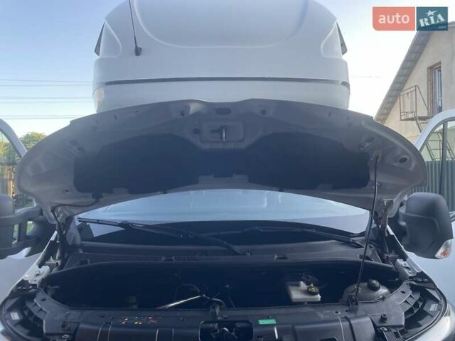 Білий Рено Мастєр, об'ємом двигуна 2.3 л та пробігом 259 тис. км за 20700 $, фото 41 на Automoto.ua