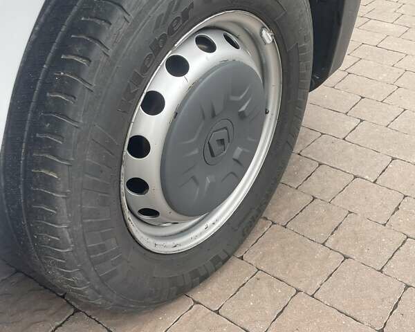 Рено Мастєр 2022 у Ковель на Automoto.ua Білий Рено Мастєр, об'ємом двигуна 2.3 л та пробігом 260 тис. км за 20300 $, фото 56 на Automoto.ua