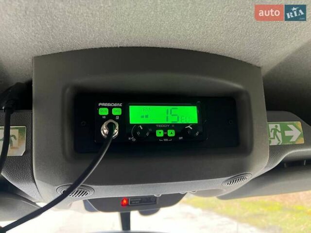 Белый Рено Мастер, объемом двигателя 2.3 л и пробегом 281 тыс. км за 22850 $, фото 88 на Automoto.ua