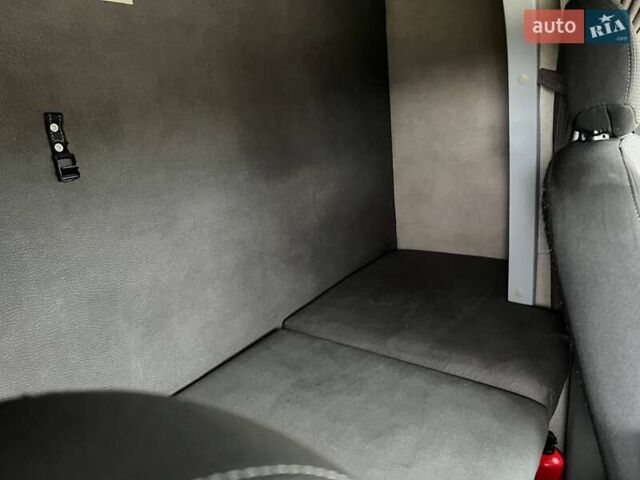 Белый Рено Мастер, объемом двигателя 2.3 л и пробегом 281 тыс. км за 22850 $, фото 85 на Automoto.ua