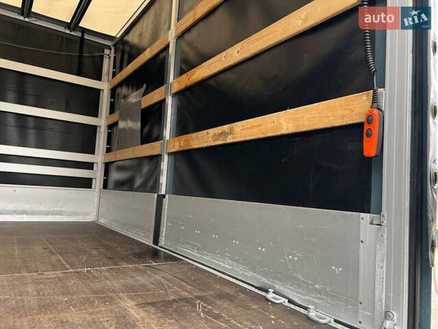 Белый Рено Мастер, объемом двигателя 2.3 л и пробегом 281 тыс. км за 22850 $, фото 31 на Automoto.ua