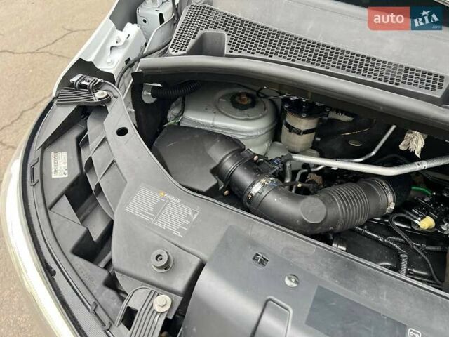 Белый Рено Мастер, объемом двигателя 2.3 л и пробегом 281 тыс. км за 22850 $, фото 95 на Automoto.ua