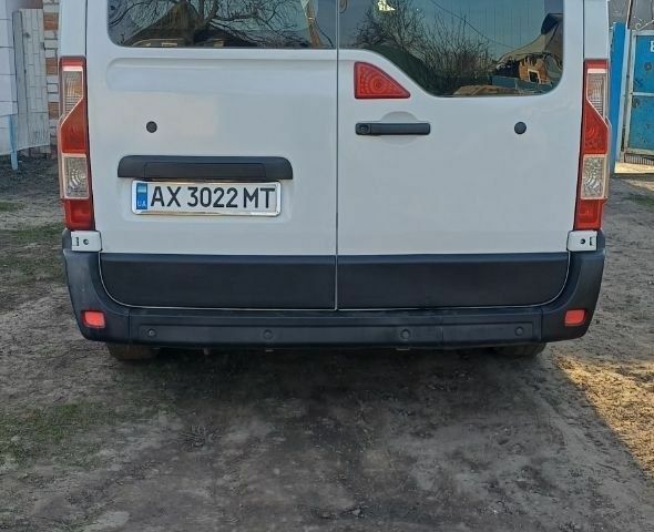 Білий Рено Мастєр, об'ємом двигуна 2.3 л та пробігом 406 тис. км за 15700 $, фото 4 на Automoto.ua