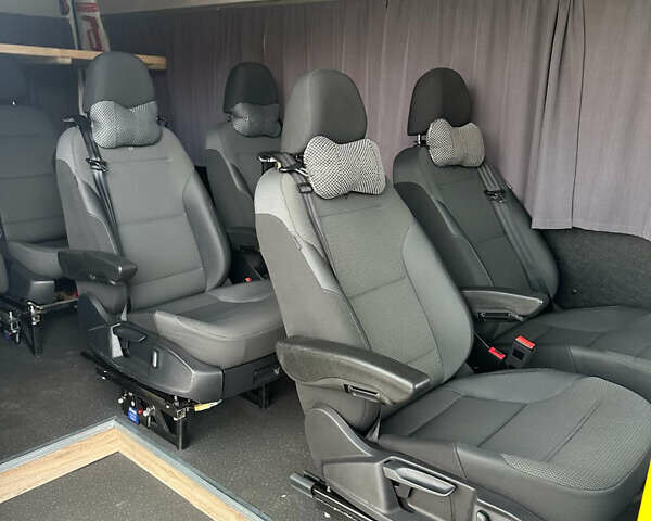 Белый Рено Мастер, объемом двигателя 2.3 л и пробегом 320 тыс. км за 18000 $, фото 4 на Automoto.ua