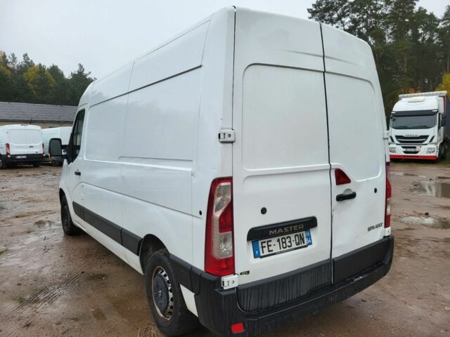 Белый Рено Мастер, объемом двигателя 2.37 л и пробегом 168 тыс. км за 14500 $, фото 4 на Automoto.ua