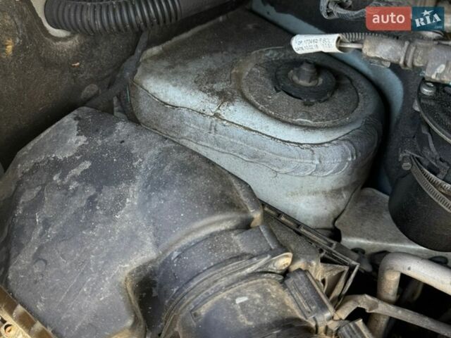 Белый Рено Мастер, объемом двигателя 2.3 л и пробегом 363 тыс. км за 16000 $, фото 7 на Automoto.ua