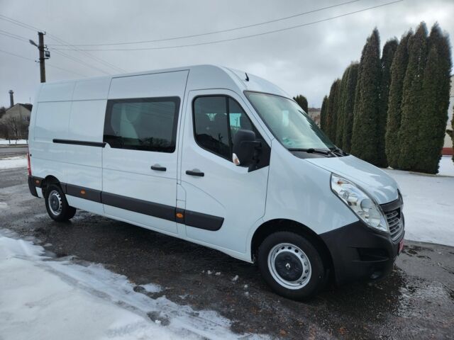 Белый Рено Мастер, объемом двигателя 2.3 л и пробегом 242 тыс. км за 18900 $, фото 2 на Automoto.ua