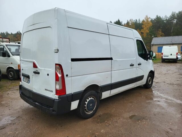 Белый Рено Мастер, объемом двигателя 2.37 л и пробегом 168 тыс. км за 14500 $, фото 3 на Automoto.ua