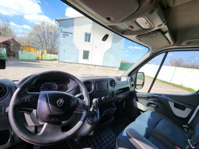 Белый Рено Мастер, объемом двигателя 2.3 л и пробегом 163 тыс. км за 15100 $, фото 6 на Automoto.ua