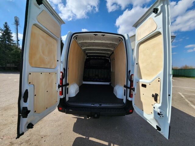 Белый Рено Мастер, объемом двигателя 2.3 л и пробегом 163 тыс. км за 15100 $, фото 4 на Automoto.ua