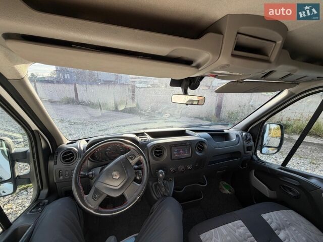 Белый Рено Мастер, объемом двигателя 2.3 л и пробегом 283 тыс. км за 18800 $, фото 17 на Automoto.ua