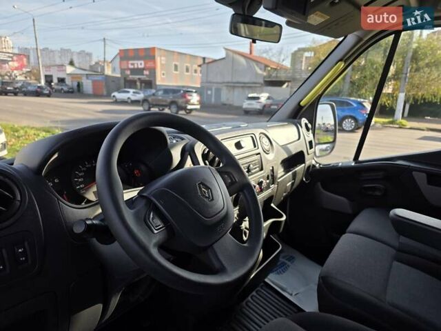 Белый Рено Мастер, объемом двигателя 2.3 л и пробегом 177 тыс. км за 19900 $, фото 25 на Automoto.ua