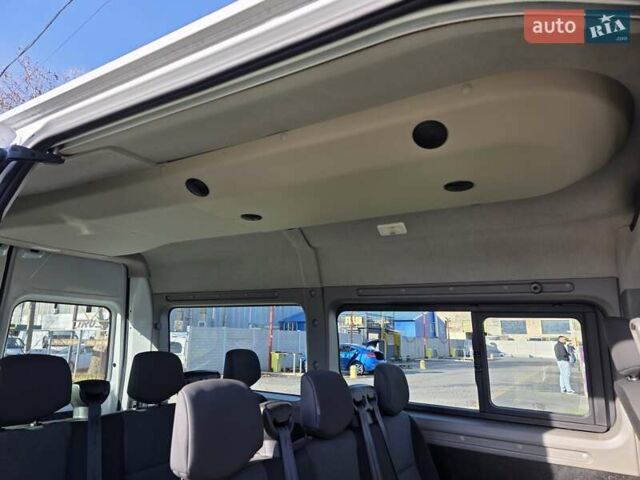 Белый Рено Мастер, объемом двигателя 2.3 л и пробегом 177 тыс. км за 19900 $, фото 41 на Automoto.ua