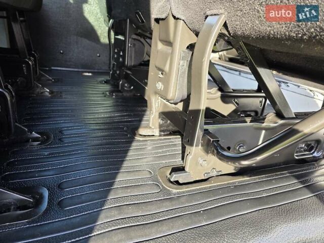 Белый Рено Мастер, объемом двигателя 2.3 л и пробегом 177 тыс. км за 19900 $, фото 39 на Automoto.ua