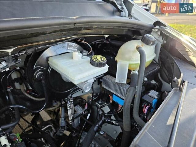 Белый Рено Мастер, объемом двигателя 2.3 л и пробегом 177 тыс. км за 19900 $, фото 59 на Automoto.ua