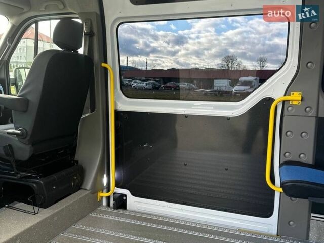 Білий Рено Мастєр, об'ємом двигуна 2.3 л та пробігом 330 тис. км за 17800 $, фото 16 на Automoto.ua