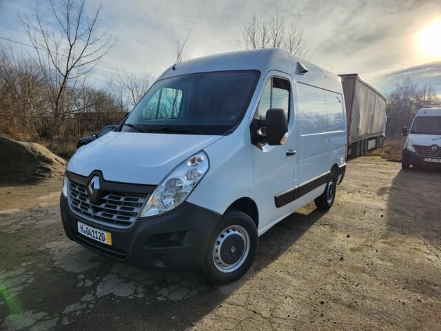 Белый Рено Мастер, объемом двигателя 2.3 л и пробегом 235 тыс. км за 15900 $, фото 3 на Automoto.ua