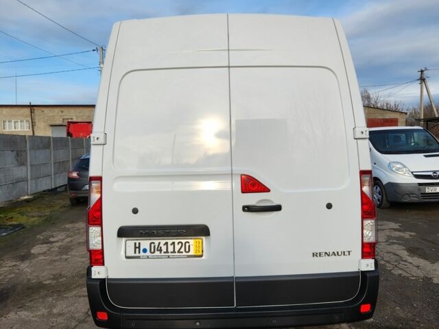 Белый Рено Мастер, объемом двигателя 2.3 л и пробегом 235 тыс. км за 15900 $, фото 7 на Automoto.ua