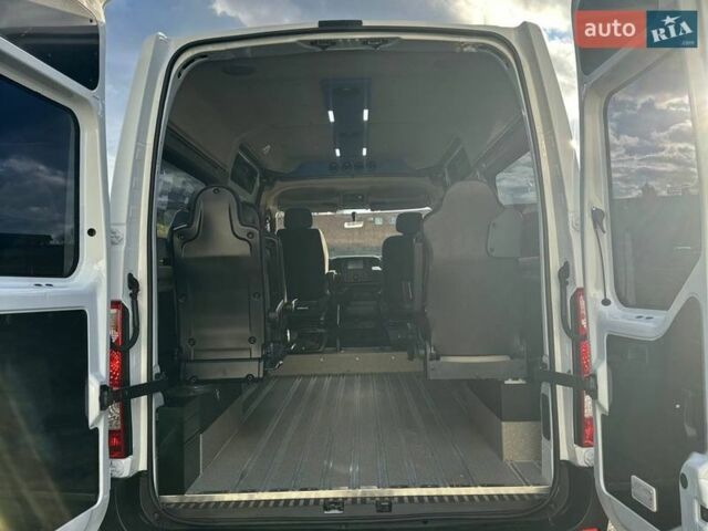 Білий Рено Мастєр, об'ємом двигуна 2.3 л та пробігом 330 тис. км за 17800 $, фото 17 на Automoto.ua