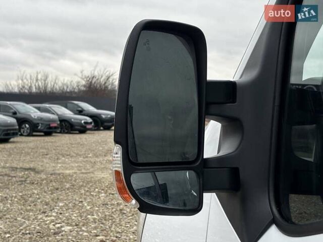 Білий Рено Мастєр, об'ємом двигуна 2.3 л та пробігом 216 тис. км за 19700 $, фото 13 на Automoto.ua