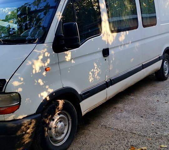 Белый Рено Мастер, объемом двигателя 2.5 л и пробегом 0 тыс. км за 2500 $, фото 2 на Automoto.ua