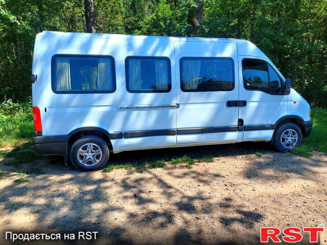 Белый Рено Мастер, объемом двигателя 2.8 л и пробегом 580 тыс. км за 6000 $, фото 3 на Automoto.ua