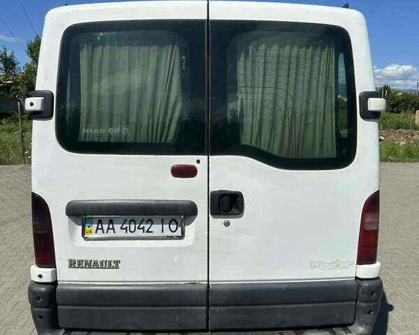 Белый Рено Мастер, объемом двигателя 2.5 л и пробегом 471 тыс. км за 3499 $, фото 5 на Automoto.ua