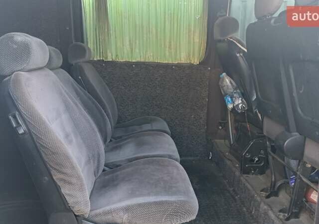 Білий Рено Мастєр, об'ємом двигуна 2.8 л та пробігом 470 тис. км за 5300 $, фото 2 на Automoto.ua