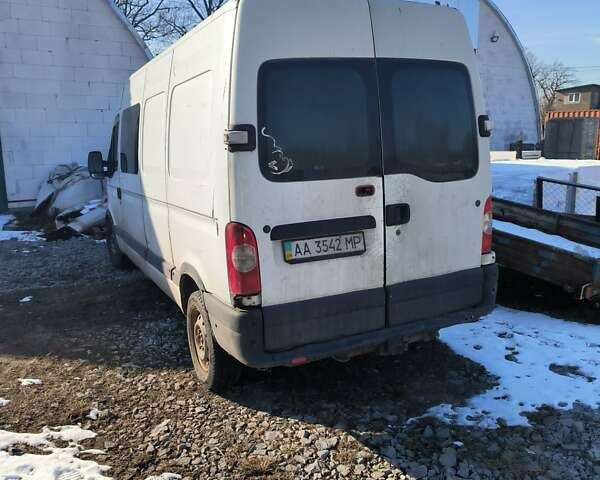 Белый Рено Мастер, объемом двигателя 2.5 л и пробегом 3 тыс. км за 4600 $, фото 3 на Automoto.ua