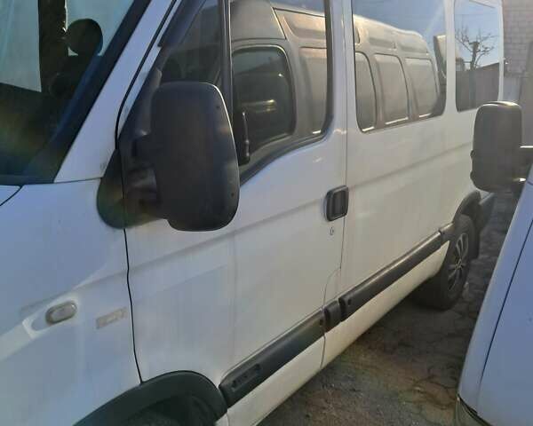 Білий Рено Мастєр, об'ємом двигуна 2.46 л та пробігом 386 тис. км за 5600 $, фото 1 на Automoto.ua