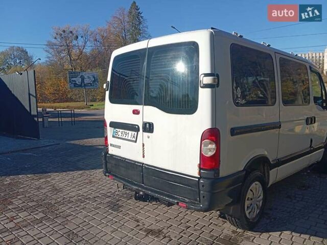 Белый Рено Мастер, объемом двигателя 2.46 л и пробегом 490 тыс. км за 6800 $, фото 1 на Automoto.ua