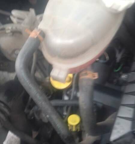 Білий Рено Мастєр, об'ємом двигуна 2.46 л та пробігом 330 тис. км за 8500 $, фото 13 на Automoto.ua