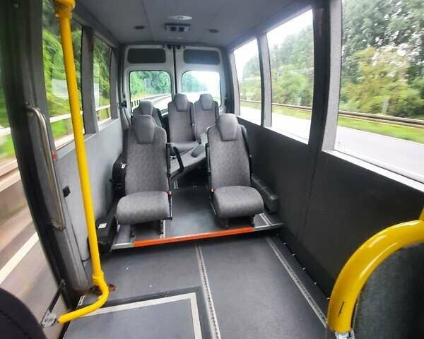 Белый Рено Мастер, объемом двигателя 2.5 л и пробегом 260 тыс. км за 15500 $, фото 8 на Automoto.ua