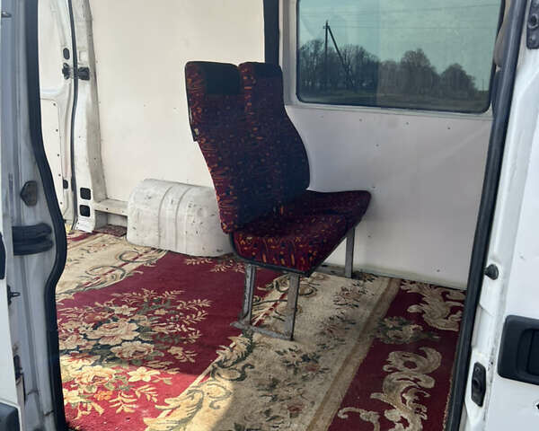 Білий Рено Мастєр, об'ємом двигуна 2.46 л та пробігом 312 тис. км за 6000 $, фото 11 на Automoto.ua