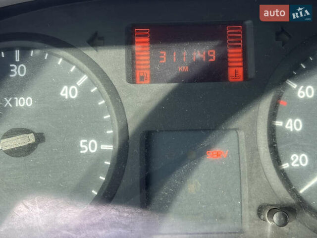 Білий Рено Мастєр, об'ємом двигуна 2.46 л та пробігом 312 тис. км за 6000 $, фото 15 на Automoto.ua