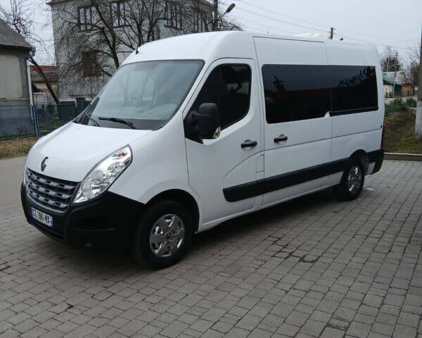 Белый Рено Мастер, объемом двигателя 2.3 л и пробегом 397 тыс. км за 15500 $, фото 1 на Automoto.ua
