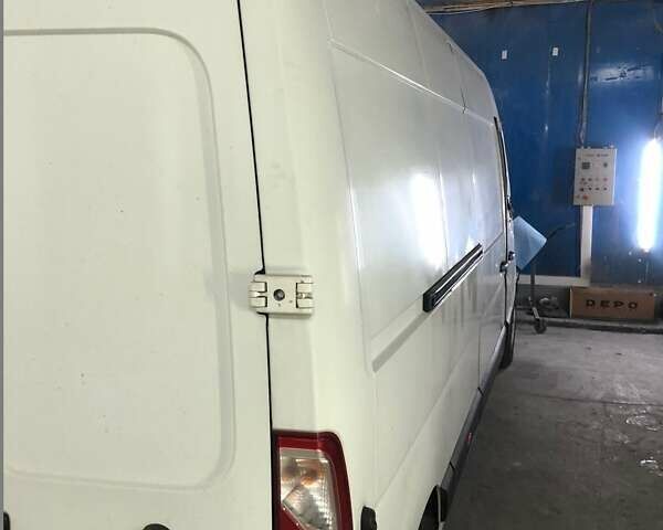 Белый Рено Мастер, объемом двигателя 2.3 л и пробегом 650 тыс. км за 3900 $, фото 9 на Automoto.ua