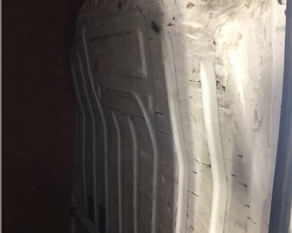 Белый Рено Мастер, объемом двигателя 2.3 л и пробегом 650 тыс. км за 3900 $, фото 6 на Automoto.ua