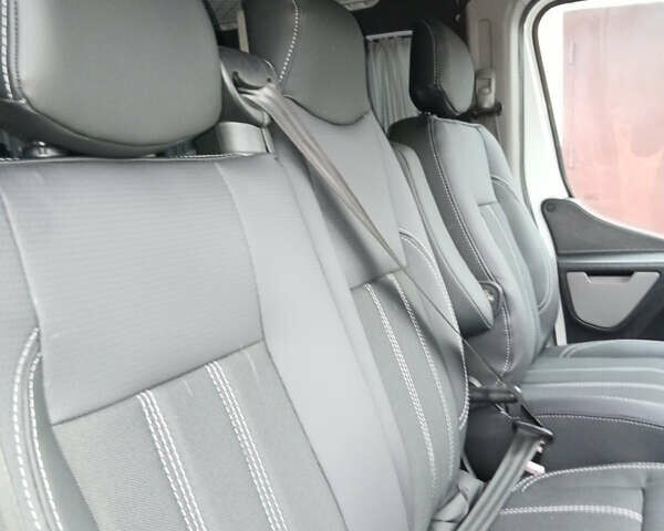 Белый Рено Мастер, объемом двигателя 2.3 л и пробегом 397 тыс. км за 15500 $, фото 20 на Automoto.ua