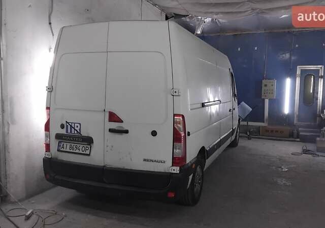 Белый Рено Мастер, объемом двигателя 2.3 л и пробегом 650 тыс. км за 3900 $, фото 3 на Automoto.ua